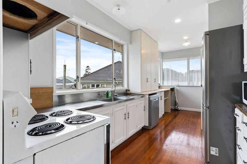 Kiwi Holiday Home With A View Auckland Bagian luar foto