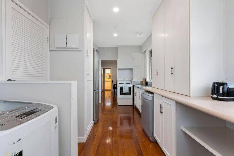 Kiwi Holiday Home With A View Auckland Bagian luar foto