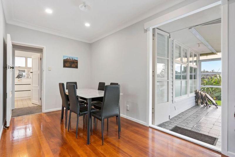 Kiwi Holiday Home With A View Auckland Bagian luar foto
